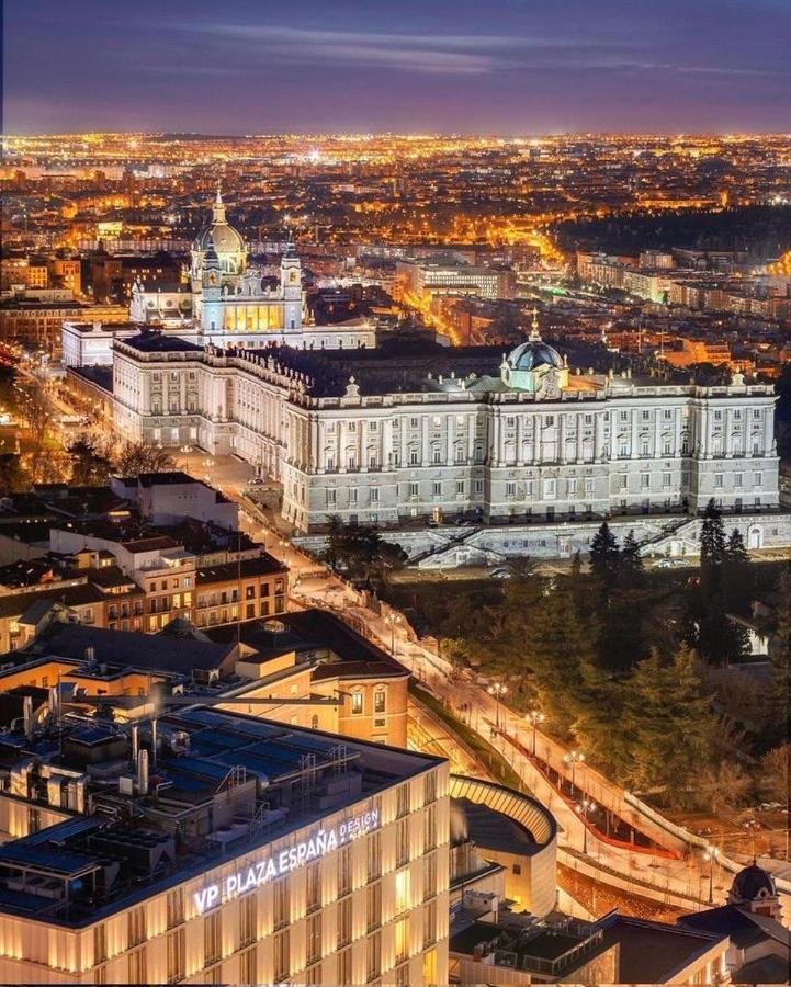 マドリードPuerta Del Sol Houseアパートメント エクステリア 写真